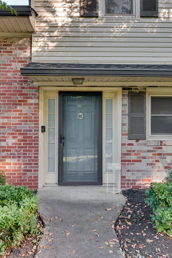 1202 Raleigh Ct, Murfreesboro, TN 37130