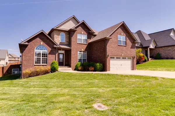 1623 Edgewater Ln, Clarksville, TN 37043