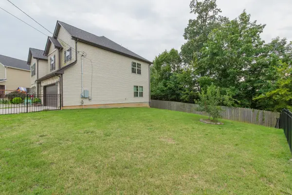 113 Pledge Ct, La Vergne, TN 37086