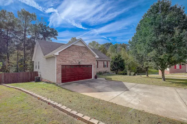 3292 Marrast Dr, Clarksville, TN 37043