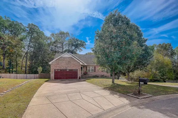 3292 Marrast Dr, Clarksville, TN 37043