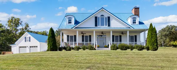 3964 Trough Springs Rd, Adams, TN 37010