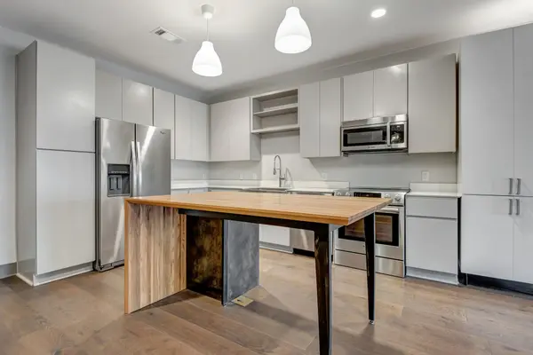 1260 Martin St #205, Nashville, TN 37203
