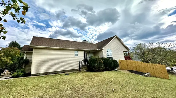 5700 Briarwick Ct, Hermitage, TN 37076