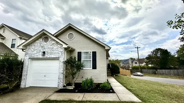 5700 Briarwick Ct, Hermitage, TN 37076