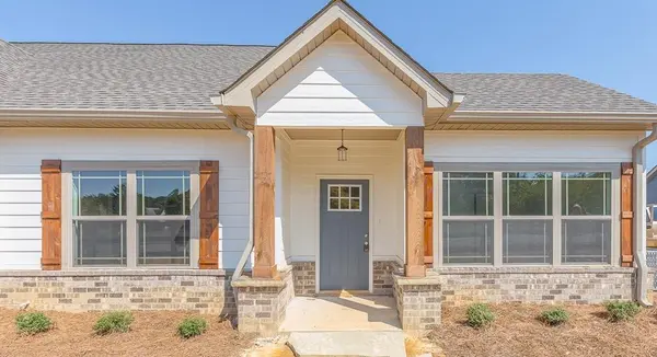 8 Maddox Lane,  Chatsworth,  GA 30705