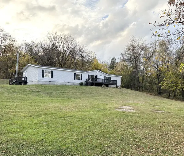 42A Vantrease Rd, Brush Creek, TN 38547