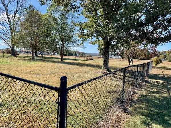 165 Freeman Sherrill Rd, Manchester, TN 37355