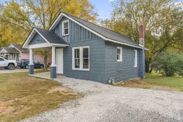 1016 5th Ave #W, Springfield, TN 37172