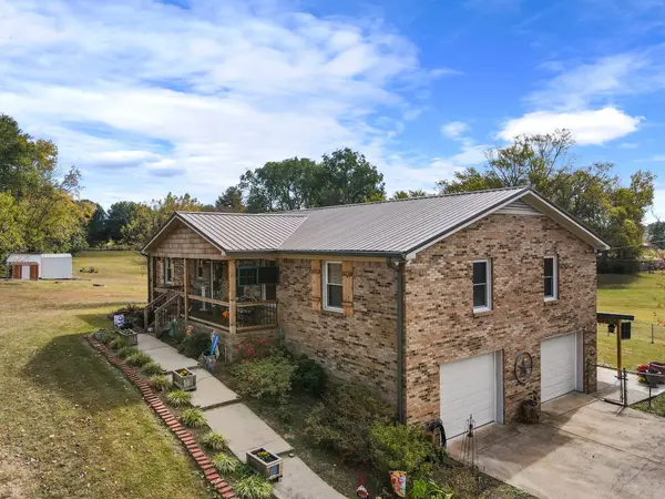 2442 Mooresville Pike, Culleoka, TN 38451