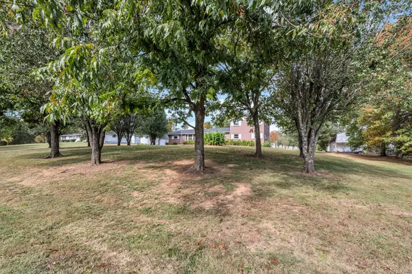 104 Edgebrook Rd, Goodlettsville, TN 37072