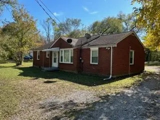 120 E Palestine Ave, Madison, TN 37115