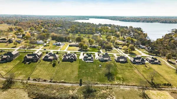 709 Shute Ln, Hendersonville, TN 37075