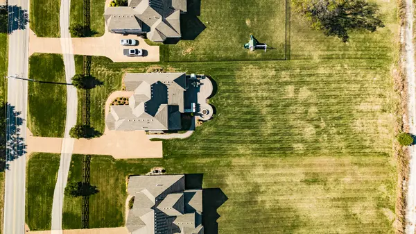 709 Shute Ln, Hendersonville, TN 37075