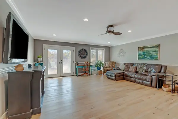 816 Hickory Ridge Trl, Columbia, TN 38401