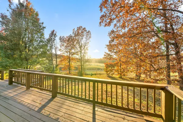 3880 Witty Ln, Hopkinsville, KY 42240