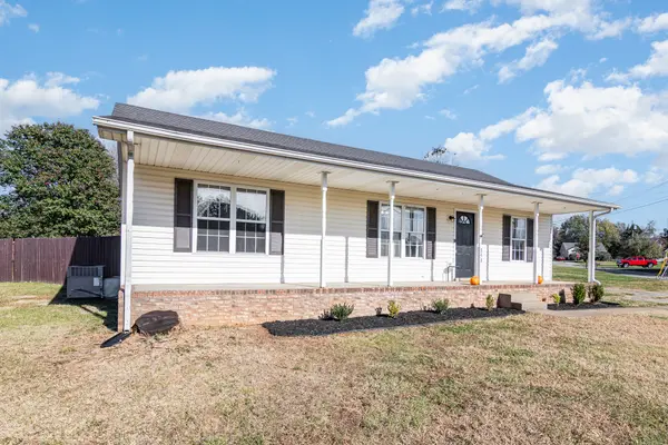 343 Bombay Dr, Clarksville, TN 37042