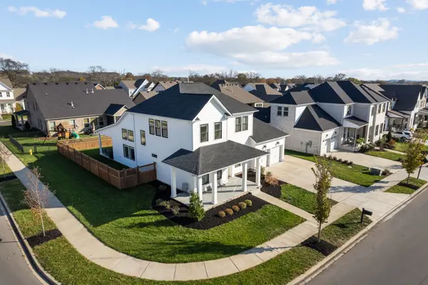 173 Ashington Cir, Hendersonville, TN 37075
