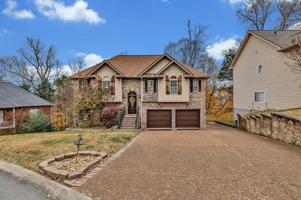 3216 W Yorkshire Ct, Old Hickory, TN 37138
