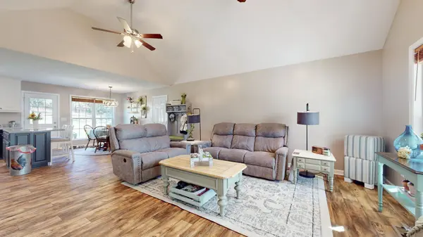 53 Cecil Johnson Rd, Mulberry, TN 37359