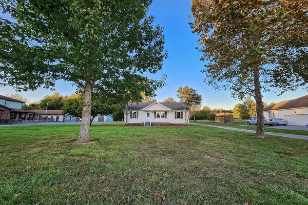 1243 Trice Rd, Lebanon, TN 37087