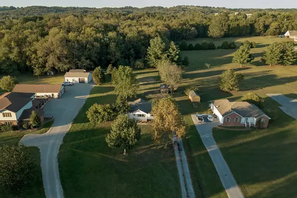 1243 Trice Rd, Lebanon, TN 37087