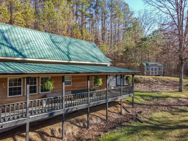 1470 Centerville Hwy, Hohenwald, TN 38462