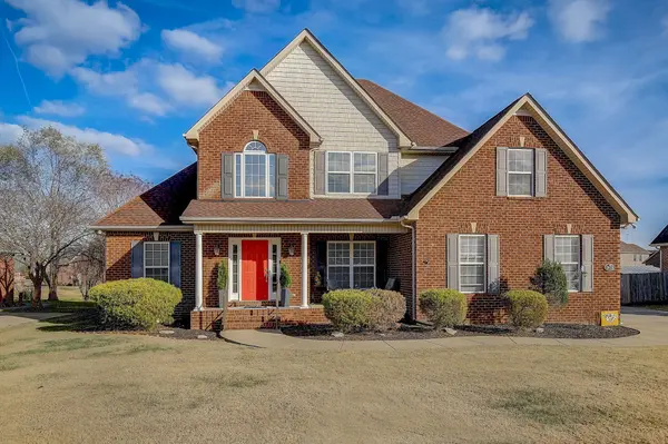 2626 Isaiah Dr, Murfreesboro, TN 37130