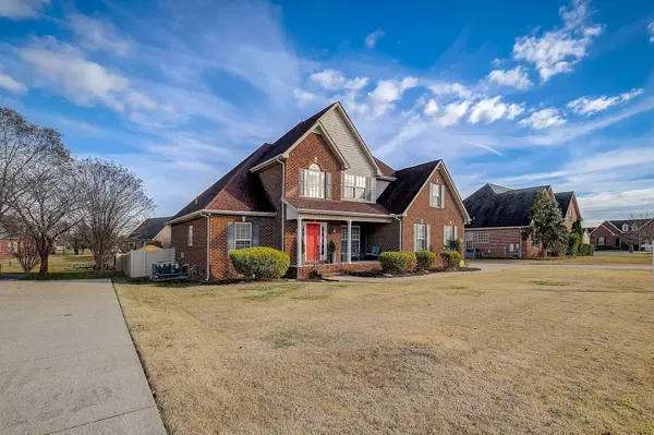 2626 Isaiah Dr, Murfreesboro, TN 37130