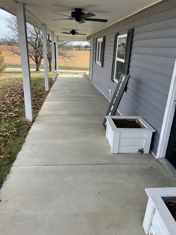 6805 Akersville Rd, Fountain Run, KY 42133