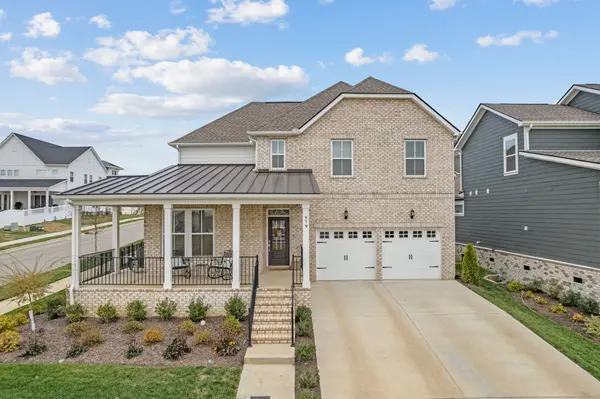 579 Snap Dragon Ln, Hendersonville, TN 37075
