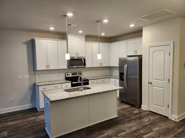 406 Wooden Shoe Way, Lebanon, TN 37090