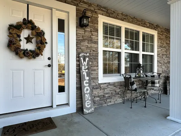 95 Luttrell Dr, Winchester, TN 37398
