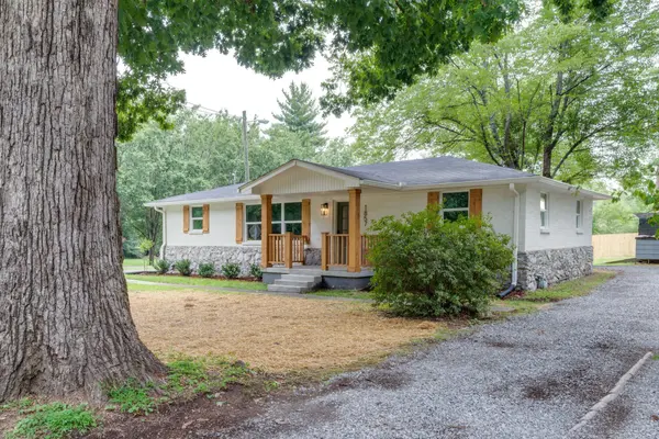 1857 Woodruff Ave, Greenbrier, TN 37073