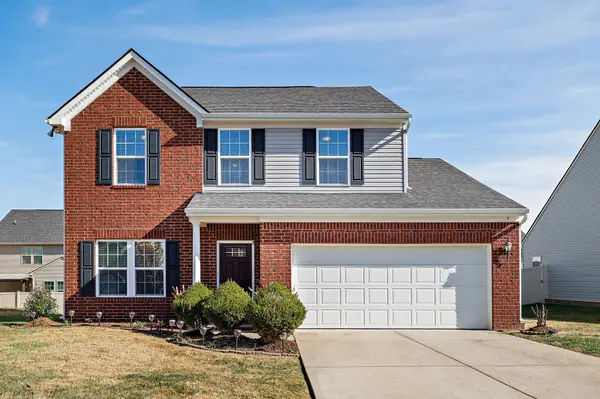 2717 Apple Cross Ct, Murfreesboro, TN 37127