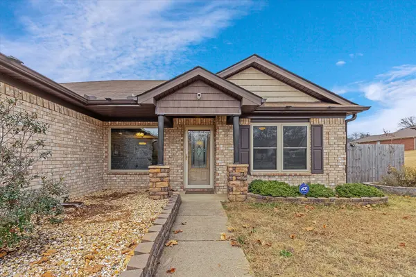 506 Lee Ave, Fayetteville, TN 37334