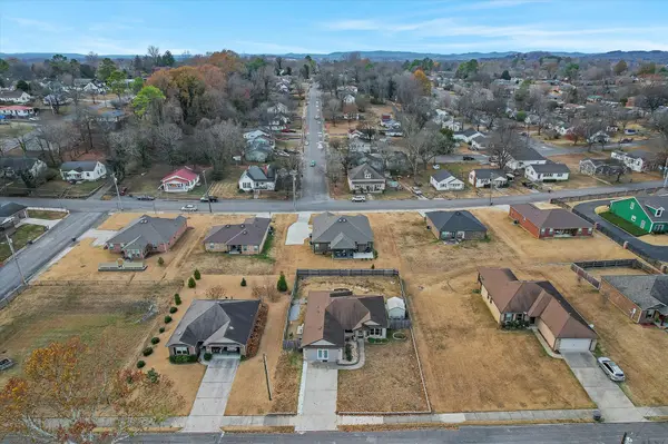 506 Lee Ave, Fayetteville, TN 37334