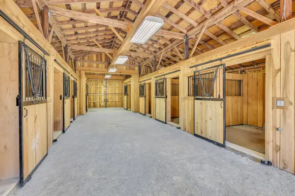 3200 Charlie Thomas Road, Cornersville, TN 37047