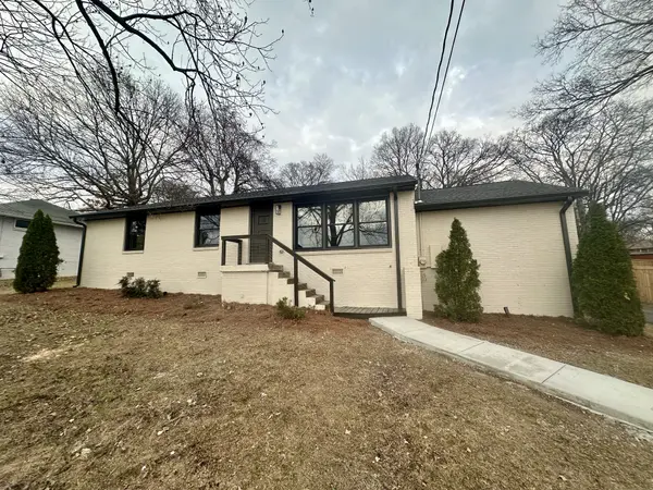 3258 Knobview Dr, Nashville, TN 37214