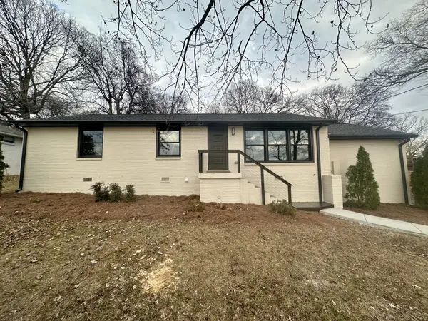3258 Knobview Dr, Nashville, TN 37214