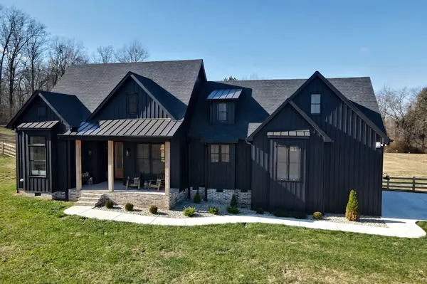2083 Hickory Grove Rd, Morrison, TN 37357