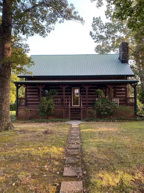 2271 Rock Bridge Rd, Portland, TN 37148