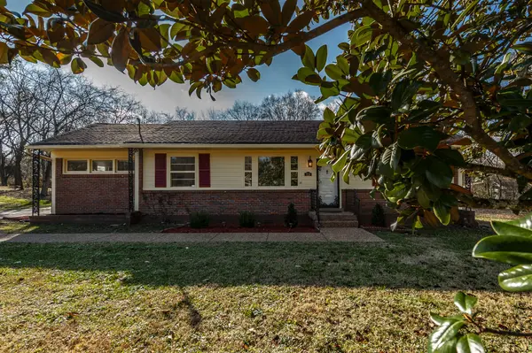 113 Draper Dr, Goodlettsville, TN 37072