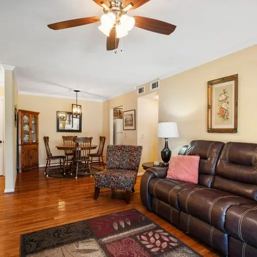 190 Oakdale Rd, Camden, TN 38320