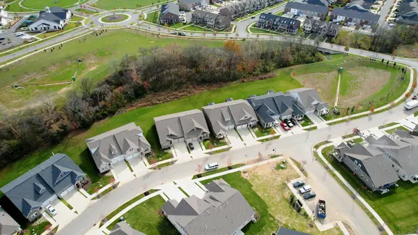 348 Gingerwood Ln, Hendersonville, TN 37075