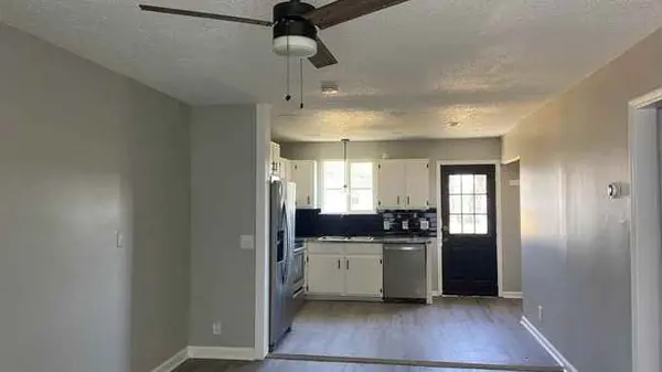 425 Revels Dr, Nashville, TN 37207