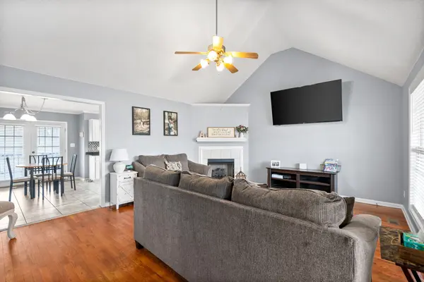 609 Westchester Pl, Clarksville, TN 37043