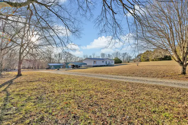 7085 Buford Station Rd, Lynnville, TN 38472
