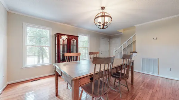 164 Glenview Dr, Estill Springs, TN 37330