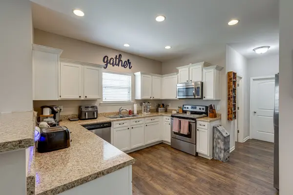 1027 Timbervalley Way, Spring Hill, TN 37174